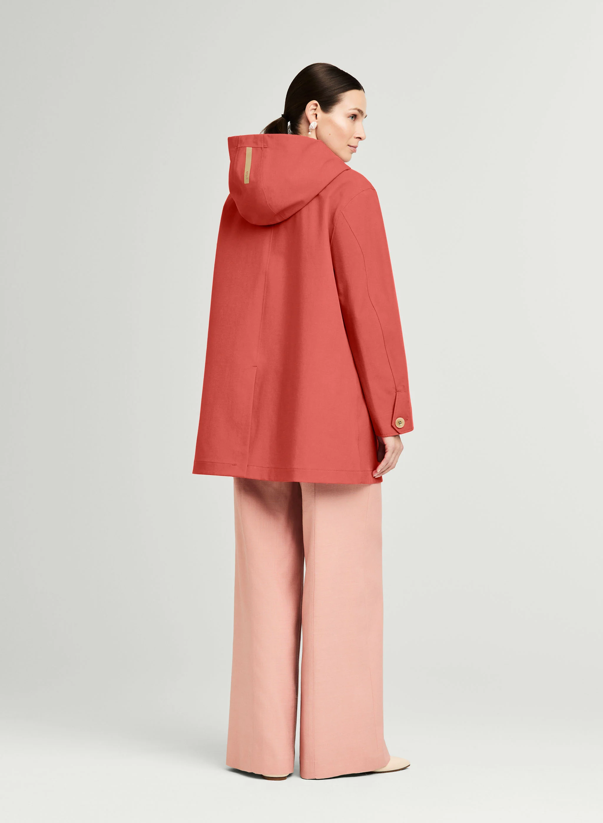 CLEO - Image 15
