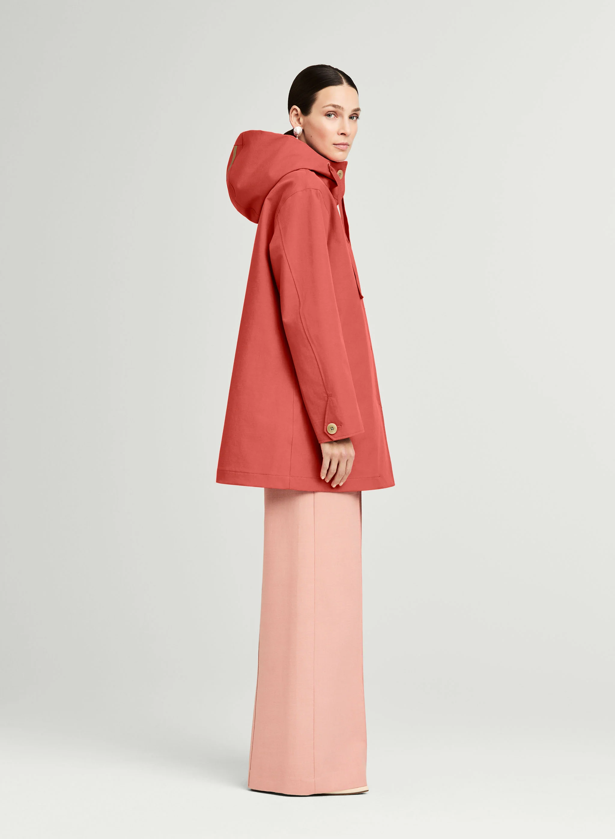 CLEO - Image 16