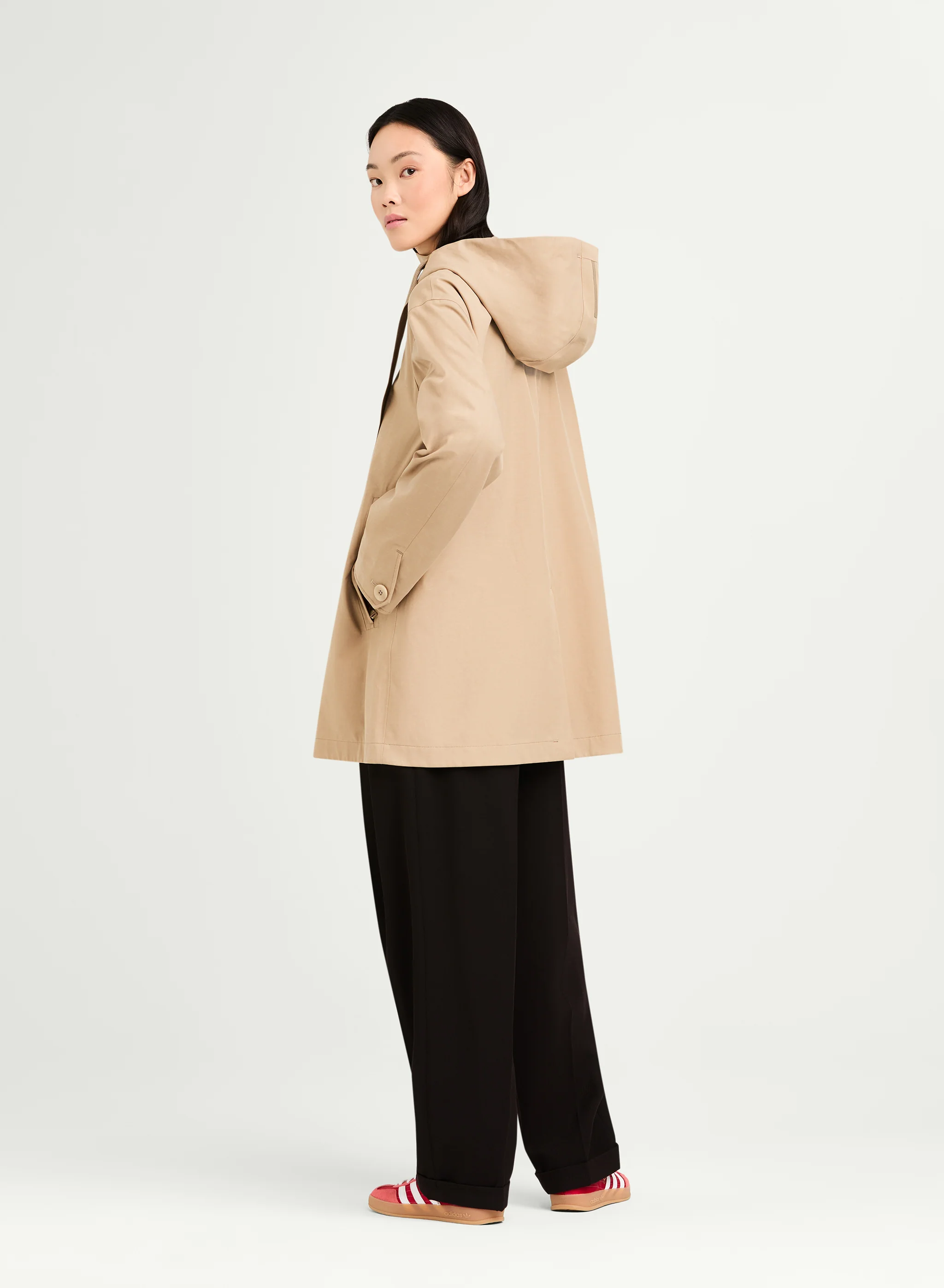 CLEO - Image 21