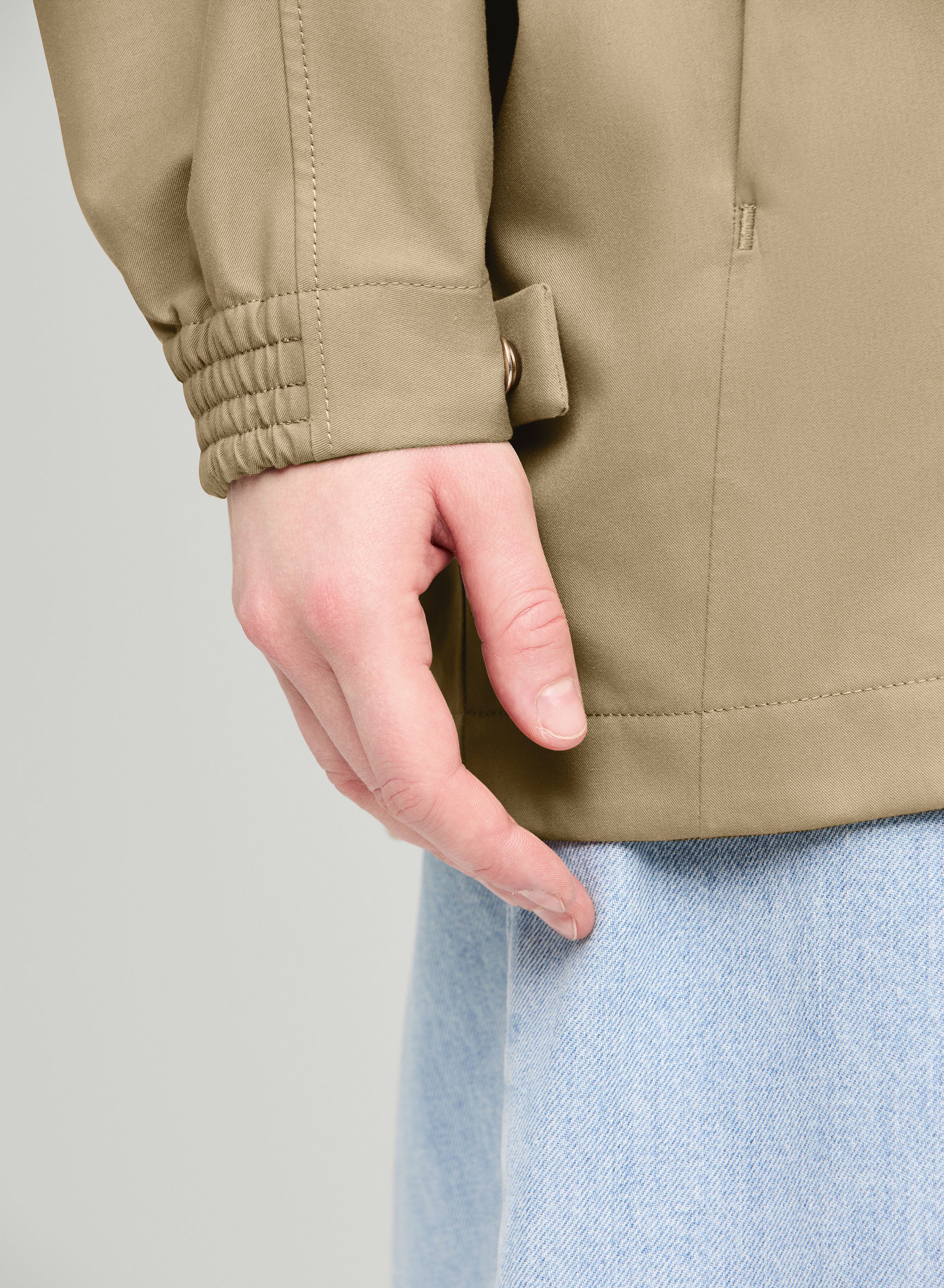FEEL - Image 6