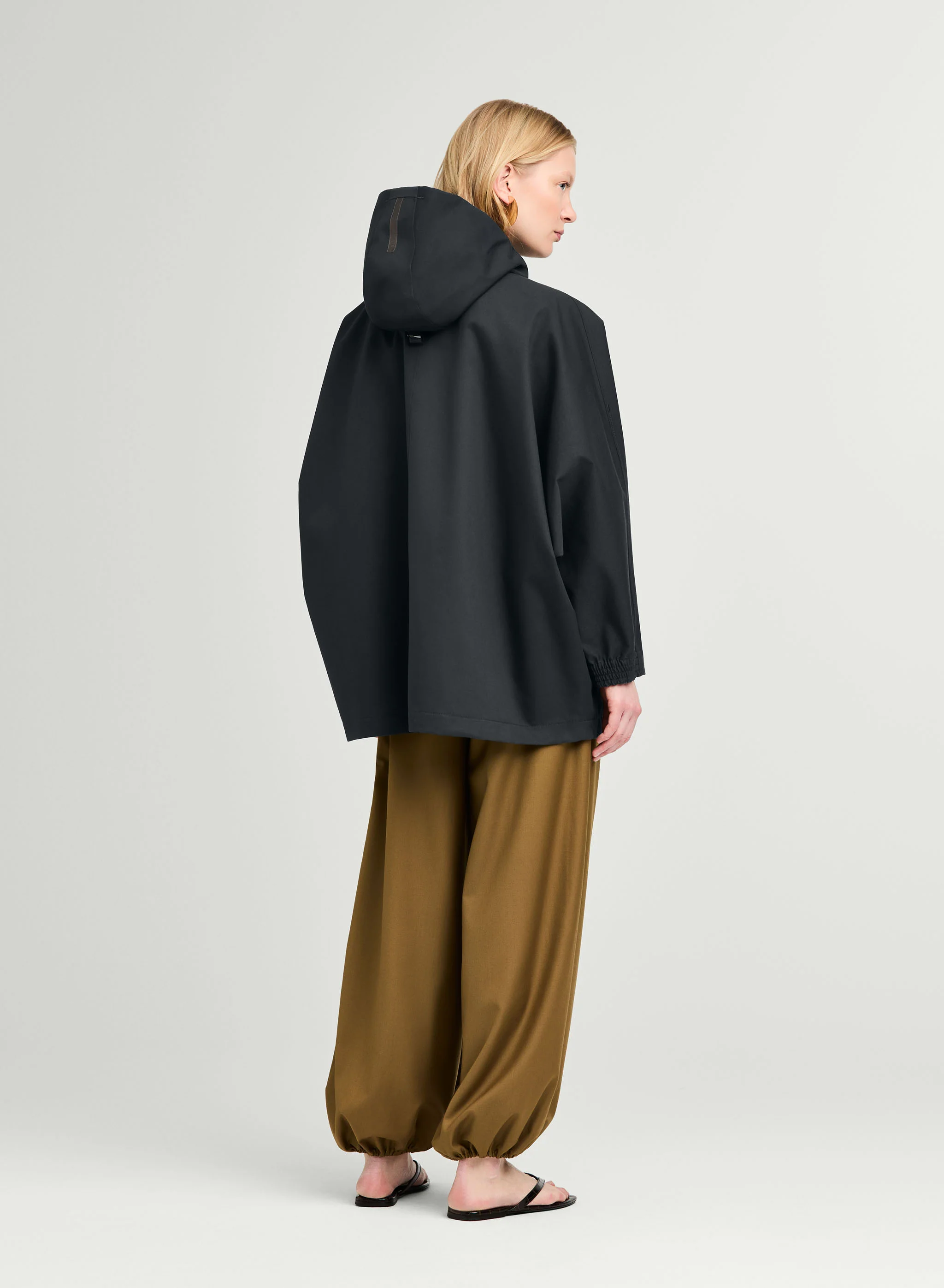 FEEL - Image 9