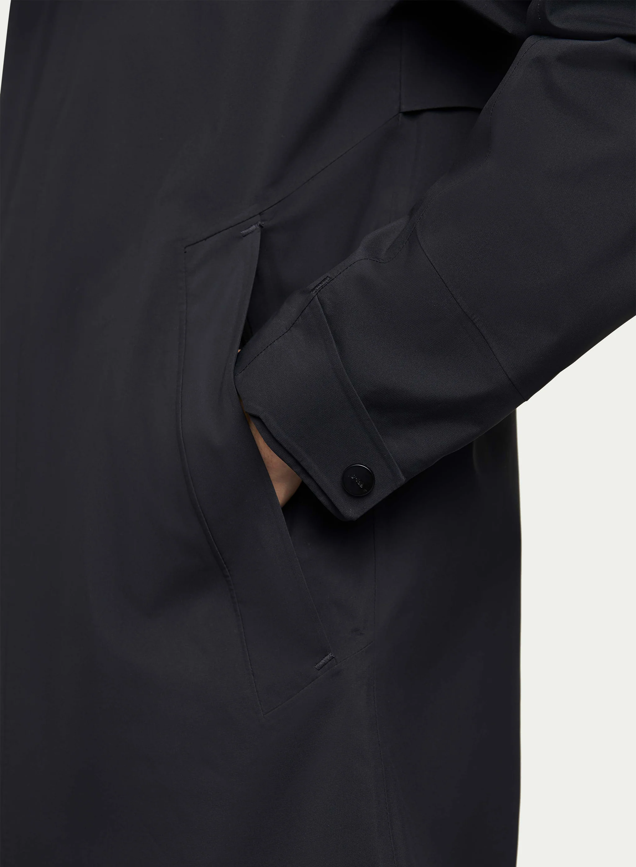 VENTURE - Image 8